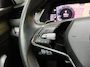 Skoda Octavia Combi 1.0 e-TSI Business Edition Plus Automaat | Apple CarPlay/Android Auto | Adaptieve cruise control | DAB ontvanger | Dode hoek detectie | LED verlichting | Parkeersensoren voor en achter | Voorstoelen verwarmd