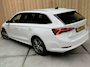 Skoda Octavia Combi 1.0 e-TSI Business Edition Plus Automaat | Apple CarPlay/Android Auto | Adaptieve cruise control | DAB ontvanger | Dode hoek detectie | LED verlichting | Parkeersensoren voor en achter | Voorstoelen verwarmd