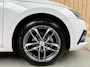 Skoda Octavia Combi 1.0 e-TSI Business Edition Plus Automaat | Apple CarPlay/Android Auto | Adaptieve cruise control | DAB ontvanger | Dode hoek detectie | LED verlichting | Parkeersensoren voor en achter | Voorstoelen verwarmd