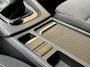 Skoda Octavia Combi 1.0 TSI Business Edition Apple CarPlay/Android Auto | Cruise & climate control | DAB ontvanger | Elektrisch bedienbare achterklep | Keyless entry | LED verlichting | Navigatiesysteem | Trekhaak uitklapbaar