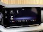 Skoda Octavia Combi 1.0 TSI Business Edition Apple CarPlay/Android Auto | Cruise & climate control | DAB ontvanger | Elektrisch bedienbare achterklep | Keyless entry | LED verlichting | Navigatiesysteem | Trekhaak uitklapbaar