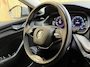 Skoda Octavia Combi 1.0 TSI Business Edition Apple CarPlay/Android Auto | Cruise & climate control | DAB ontvanger | Elektrisch bedienbare achterklep | Keyless entry | LED verlichting | Navigatiesysteem | Trekhaak uitklapbaar