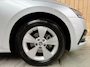 Skoda Octavia Combi 1.0 TSI Business Edition Apple CarPlay/Android Auto | Cruise & climate control | DAB ontvanger | Elektrisch bedienbare achterklep | Keyless entry | LED verlichting | Navigatiesysteem | Trekhaak uitklapbaar