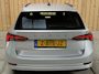 Skoda Octavia Combi 1.0 TSI Business Edition Apple CarPlay/Android Auto | Cruise & climate control | DAB ontvanger | Elektrisch bedienbare achterklep | Keyless entry | LED verlichting | Navigatiesysteem | Trekhaak uitklapbaar