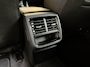 Skoda Octavia Combi 1.0 TSI Business Edition Apple CarPlay/Android Auto | Cruise & climate control | DAB ontvanger | Elektrisch bedienbare achterklep | Keyless entry | LED verlichting | Navigatiesysteem | Trekhaak uitklapbaar