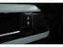 Land Rover Defender 110 3.0 P400 110 X-Dynamic HSE Grijs kenteken: €73.900 EX | Adapt. Cruise | Trekhaak | Meridian | Stoelventilatie | Schuifdak | Luchtvering | 360 Camera | Memory | 22 Inch | Keyless |