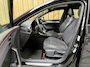 SEAT Leon 1.0 eTSI FR Business Intense Achteruitrijcamera | Apple CarPlay/Android Auto | Adaptieve cruise control | Climate control | DAB ontvanger | Keyless entry | Panoramadak | Voorstoelen en stuurwiel verwarmd | Trekhaak uitklapbaar