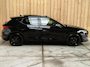 SEAT Leon 1.0 eTSI FR Business Intense Achteruitrijcamera | Apple CarPlay/Android Auto | Adaptieve cruise control | Climate control | DAB ontvanger | Keyless entry | Panoramadak | Voorstoelen en stuurwiel verwarmd | Trekhaak uitklapbaar