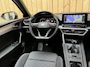 SEAT Leon 1.0 eTSI FR Business Intense Achteruitrijcamera | Apple CarPlay/Android Auto | Adaptieve cruise control | Climate control | DAB ontvanger | Keyless entry | Panoramadak | Voorstoelen en stuurwiel verwarmd | Trekhaak uitklapbaar