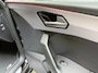 SEAT Leon 1.0 eTSI FR Business Intense Achteruitrijcamera | Apple CarPlay/Android Auto | Adaptieve cruise control | Climate control | DAB ontvanger | Keyless entry | Panoramadak | Voorstoelen en stuurwiel verwarmd | Trekhaak uitklapbaar