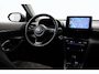 Toyota Yaris Cross 1.5 Hybrid Executive | Panoramadak | Stoelverwarming | Parkeersensoren voor/achter | Apple Carplay / Android Auto | Keyless | Adaptive Cruise | Camera | Full LED | 18 inch