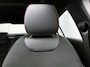 Mercedes-Benz A-klasse 250 e AMG Nightpakket | Panoramadak | Trekhaak | Alarm | Sfeerverlichting | Keyless Go | Stuur en Stoelverwarming | CarPlay | Inclusief 24 maanden Mercedes-Benz Certified garantie voor Europa.