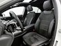 Mercedes-Benz A-klasse 250 e AMG Nightpakket | Panoramadak | Trekhaak | Alarm | Sfeerverlichting | Keyless Go | Stuur en Stoelverwarming | CarPlay | Inclusief 24 maanden Mercedes-Benz Certified garantie voor Europa.