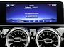 Mercedes-Benz A-klasse 250 e AMG Nightpakket | Panoramadak | Trekhaak | Alarm | Sfeerverlichting | Keyless Go | Stuur en Stoelverwarming | CarPlay | Inclusief 24 maanden Mercedes-Benz Certified garantie voor Europa.