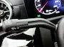 Mercedes-Benz A-klasse 250 e AMG Nightpakket | Panoramadak | Trekhaak | Alarm | Sfeerverlichting | Keyless Go | Stuur en Stoelverwarming | CarPlay | Inclusief 24 maanden Mercedes-Benz Certified garantie voor Europa.