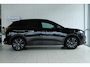 Peugeot 3008 1.2 Turbo GT Black Pack | Adapt. Cruise | Trekhaak | Massage | Elektr. Klep | Stoelverwarming | Carplay | Memory | Keyless | LED | 19 Inch | Navi |