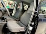 Volkswagen Up! 1.0 5-deurs | Airco | Bluetooth | Telefoonsteun | All season banden | NAP | Rijklaar prijs!