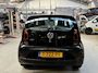 Volkswagen Up! 1.0 5-deurs | Airco | Bluetooth | Telefoonsteun | All season banden | NAP | Rijklaar prijs!