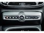 Volvo XC40 B4 197PK Plus Black Edition | Panoramadak | 20" | Privacy glas | Power seats | HK