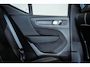 Volvo XC40 B4 197PK Plus Black Edition | Panoramadak | 20" | Privacy glas | Power seats | HK