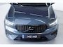 Volvo XC40 B4 197PK Plus Black Edition | Panoramadak | 20" | Privacy glas | Power seats | HK