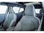 Volvo XC40 B4 197PK Plus Black Edition | Panoramadak | 20" | Privacy glas | Power seats | HK