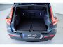Volvo XC40 B4 197PK Plus Black Edition | Panoramadak | 20" | Privacy glas | Power seats | HK