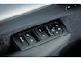 Volvo XC40 B4 197PK Plus Black Edition | Panoramadak | 20" | Privacy glas | Power seats | HK