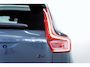 Volvo XC40 B4 197PK Plus Black Edition | Panoramadak | 20" | Privacy glas | Power seats | HK