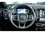 Volvo XC40 B4 197PK Plus Black Edition | Panoramadak | 20" | Privacy glas | Power seats | HK