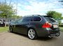 BMW 3-Serie (E90) 325i TOURING 160KW AUT High Exe Leder Sportst Clima P-dak T.haak Apple Car PlayMooi