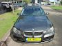 BMW 3-Serie (E90) 325i TOURING 160KW AUT High Exe Leder Sportst Clima P-dak T.haak Apple Car PlayMooi