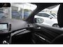 Ford Kuga 1.5 EcoBoost ST-Line | Climate Control | Cruise Control | Trekhaak | Parkeersensoren V + A | Navigatie | Voorruitverwarming | Elektrische Achterklep | Apple Carplay/ Android Auto |