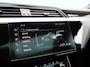 Audi Q8 Sportback e-tron 50 quattro S Line 95 kWh 340pk Dealer O.H. | Panodak | Luchtvering | 360 Camera | Matrix LED | Alcantara Sportstoelen Verwarmd | Keyless | Sfeerverlichting | Apple Carplay | Navigatie | DAB | 21"L.M |
