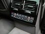 Volkswagen Touareg 3.0 TSi eHybrid 4MOTION PHEV 381pk Dealer O.H. | SOH 91,3% | Trekhaak Af Fabriek | Luchtvering | Panodak | Adaptive Cruise | Dynaudio | 360 Camera | Head Up | Lederen Comfortstoelen Memory & Verwarmd | Sfeerverlichting | Stuur Verwarmd | Keyless | Apple Carplay | 20"L.M | Plug In Hybrid |