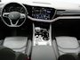 Volkswagen Touareg 3.0 TSi eHybrid 4MOTION PHEV 381pk Dealer O.H. | SOH 91,3% | Trekhaak Af Fabriek | Luchtvering | Panodak | Adaptive Cruise | Dynaudio | 360 Camera | Head Up | Lederen Comfortstoelen Memory & Verwarmd | Sfeerverlichting | Stuur Verwarmd | Keyless | Apple Carplay | 20"L.M | Plug In Hybrid |