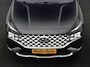 Hyundai Santa Fe 1.6 T-GDI PHEV Premium Sky 7 Persoons 266pk Dealer O.H. | SOH 97,1% | Trekhaak Af Fabriek | Panodak | Adaptive Cruise | Head Up | 360 Camera | Lederen Sportstoelen Memory & Ventilatie | BLIS | Keyless | Stoelen & Stuur Vewarmd | Apple Carplay | Na