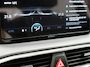 Hyundai Santa Fe 1.6 T-GDI PHEV Premium Sky 7 Persoons 266pk Dealer O.H. | SOH 97,1% | Trekhaak Af Fabriek | Panodak | Adaptive Cruise | Head Up | 360 Camera | Lederen Sportstoelen Memory & Ventilatie | BLIS | Keyless | Stoelen & Stuur Vewarmd | Apple Carplay | Na