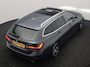 BMW 3-Serie Touring 320e Sportline PHEV Dealer O.H. | SOH 95,4% | Panodak | Adaptive Cruise | Camera | Sfeerverlichting | Sportstoelen Verwarmd | BLIS | Apple Carplay | Navigatie | DAB | Plug In Hybrid |