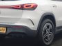 Mercedes-Benz EQA 250 AMG Line 67 kWh 190pk Dealer O.H. | Panodak | Camera | Sfeerverlichting | Alcantara Sportstoelen Verwarmd | BLIS | Keyless | Apple Carplay | Cruise Control | Navigatie | DAB | Virtual |
