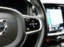 Volvo V60 T6 Recharge AWD R-Design PHEV 340pk Dealer O.H. | SOH 82,8% | Camera | Harman / Kardon | Lederen Sportstoelen Memory & Verwarmd | Stuur Verwarmd | Keyless | BLIS | Cruise Control | Apple Carplay | Navigatie | DAB | 20"L.M | Plug In Hybrid