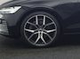 Volvo V60 T6 Recharge AWD R-Design PHEV 340pk Dealer O.H. | SOH 82,8% | Camera | Harman / Kardon | Lederen Sportstoelen Memory & Verwarmd | Stuur Verwarmd | Keyless | BLIS | Cruise Control | Apple Carplay | Navigatie | DAB | 20"L.M | Plug In Hybrid