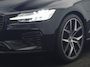 Volvo V60 T6 Recharge AWD R-Design PHEV 340pk Dealer O.H. | SOH 82,8% | Camera | Harman / Kardon | Lederen Sportstoelen Memory & Verwarmd | Stuur Verwarmd | Keyless | BLIS | Cruise Control | Apple Carplay | Navigatie | DAB | 20"L.M | Plug In Hybrid