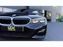 BMW 3-Serie 320i High Executive Edition M Sport Camera|Stoelverwarming