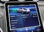Mercedes-Benz C-klasse 300 e Business Solution AMG | Panoramadak | Grijs Interieur | Winter Pakket | Trekhaak | 360° Camera | DISTRONIC Afstandsassistent | Dodehoekassistent | Verkeersbordenassistent | Elektrisch Verstelbare Stoelen + Memory | Stoelverwarming | Stuurverwarming | Sfeerverlichting | Sierdelen Hout Aluminium Lines Zwart | Apple CarPlay | Android Auto | Elektrisch Inklapbare Buitenspiegels | Parkeersensoren