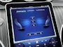 Mercedes-Benz C-klasse 300 e Business Solution AMG | Panoramadak | Grijs Interieur | Winter Pakket | Trekhaak | 360° Camera | DISTRONIC Afstandsassistent | Dodehoekassistent | Verkeersbordenassistent | Elektrisch Verstelbare Stoelen + Memory | Stoelverwarming | Stuurverwarming | Sfeerverlichting | Sierdelen Hout Aluminium Lines Zwart | Apple CarPlay | Android Auto | Elektrisch Inklapbare Buitenspiegels | Parkeersensoren