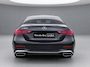 Mercedes-Benz C-klasse 300 e Business Solution AMG | Panoramadak | Grijs Interieur | Winter Pakket | Trekhaak | 360° Camera | DISTRONIC Afstandsassistent | Dodehoekassistent | Verkeersbordenassistent | Elektrisch Verstelbare Stoelen + Memory | Stoelverwarming | Stuurverwarming | Sfeerverlichting | Sierdelen Hout Aluminium Lines Zwart | Apple CarPlay | Android Auto | Elektrisch Inklapbare Buitenspiegels | Parkeersensoren
