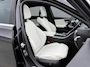 Mercedes-Benz C-klasse 300 e Business Solution AMG | Panoramadak | Grijs Interieur | Winter Pakket | Trekhaak | 360° Camera | DISTRONIC Afstandsassistent | Dodehoekassistent | Verkeersbordenassistent | Elektrisch Verstelbare Stoelen + Memory | Stoelverwarming | Stuurverwarming | Sfeerverlichting | Sierdelen Hout Aluminium Lines Zwart | Apple CarPlay | Android Auto | Elektrisch Inklapbare Buitenspiegels | Parkeersensoren