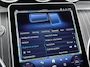 Mercedes-Benz C-klasse 300 e Business Solution AMG | Panoramadak | Grijs Interieur | Winter Pakket | Trekhaak | 360° Camera | DISTRONIC Afstandsassistent | Dodehoekassistent | Verkeersbordenassistent | Elektrisch Verstelbare Stoelen + Memory | Stoelverwarming | Stuurverwarming | Sfeerverlichting | Sierdelen Hout Aluminium Lines Zwart | Apple CarPlay | Android Auto | Elektrisch Inklapbare Buitenspiegels | Parkeersensoren