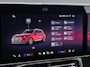 Mercedes-Benz GLB 250+ Business Solution AMG | Premium Pakket | Night Pakket | Panoramadak | MBUX Superscreen | Adaptieve Cruise Control | Dodehoekassistent | Verkeersbordenassistent | Adaptieve Grootlichtassistent | AC Laadsysteem tot 22 kW | Elektrisch Verstelbare Stoelen + Memory | Stoelverwarming | Sfeerverlichting | Elektrische Achterklep | Achteruitrijcamera